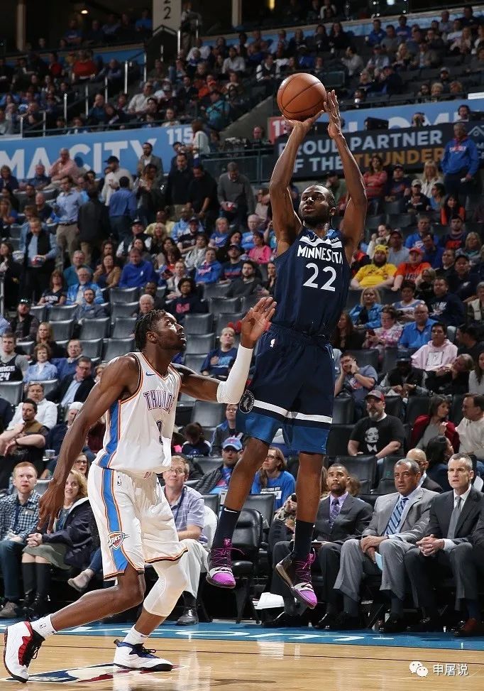  戈贝尔防守筑墙森林狼加时险胜雷霆保胜率